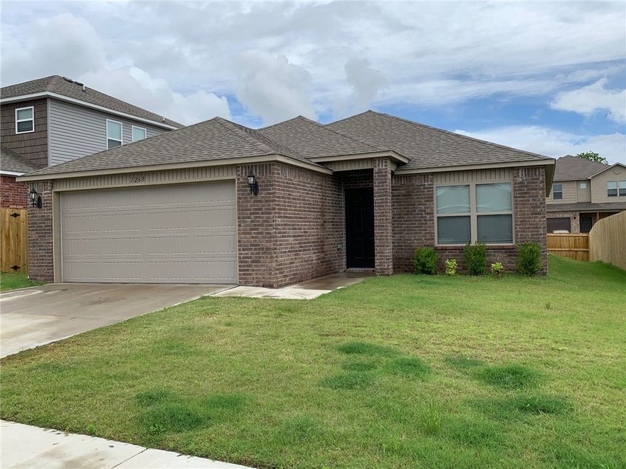Like new 3 Bed 2 Bath with granite countertops throughout, vinyl plank flooring in living area, fenced yard. Refrigerator, washer, and dryer included. No smoking, pets negotiable.