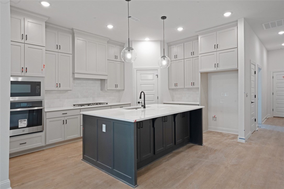 Cottages At The Park Ph Iii Springdale - Residential