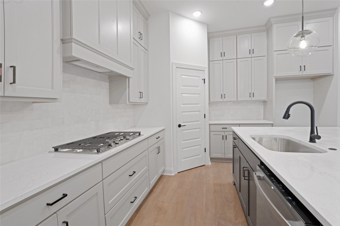 Cottages At The Park Ph Iii Springdale - Residential