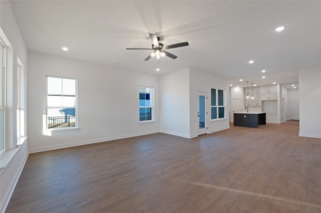 Cottages At The Park Ph Iii Springdale - Residential