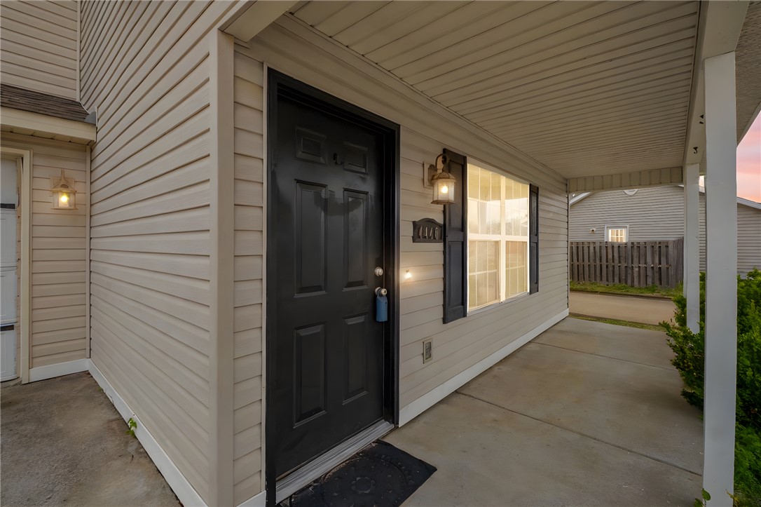 Commons At Walnut Crossing - Residential