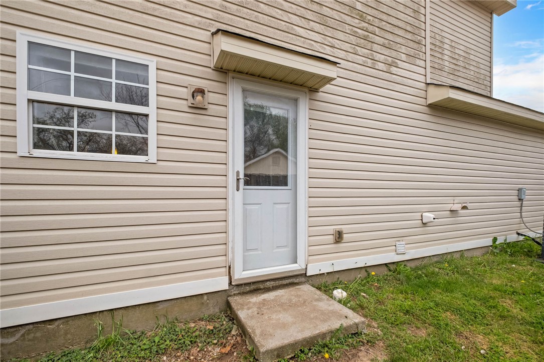 Commons At Walnut Crossing - Residential