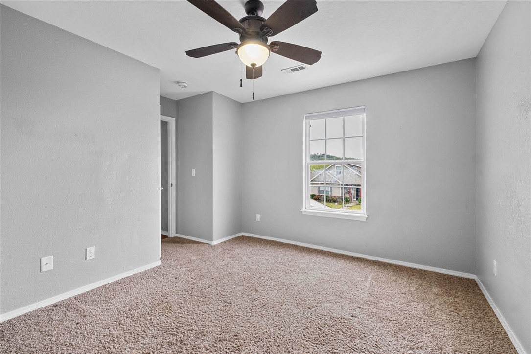 Commons At Walnut Crossing - Residential