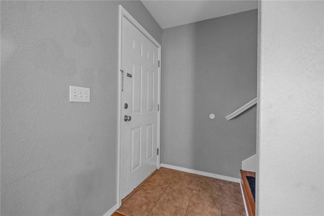 Commons At Walnut Crossing - Residential