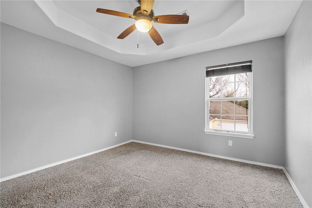 Commons At Walnut Crossing - Residential