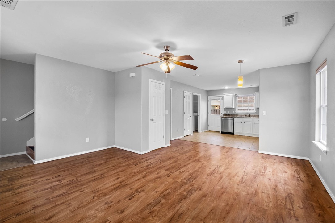 Commons At Walnut Crossing - Residential