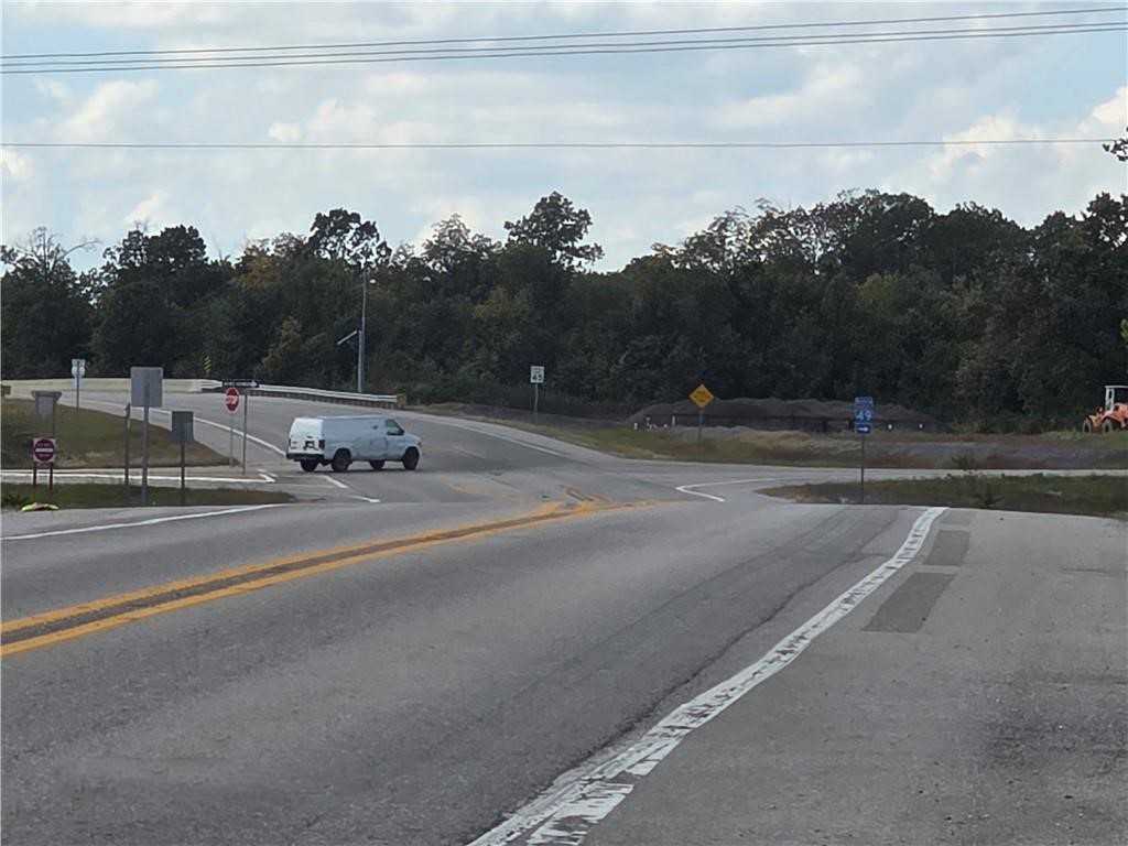 02-20-32-GRAVETTE - Land