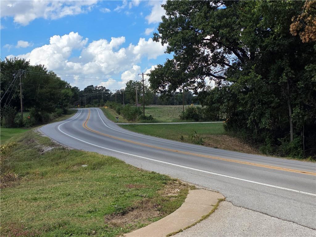 02-20-32-GRAVETTE - Land