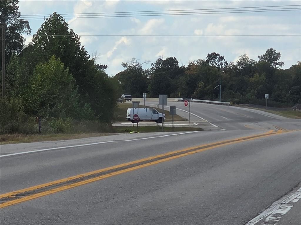 02-20-32-GRAVETTE - Land