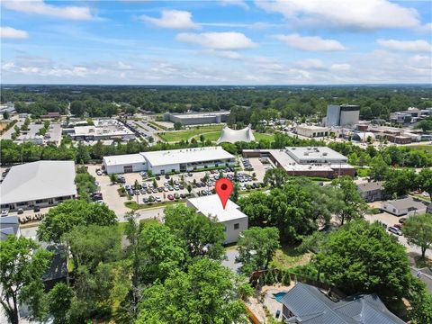 805 SE 5th Street Bentonville AR 72712