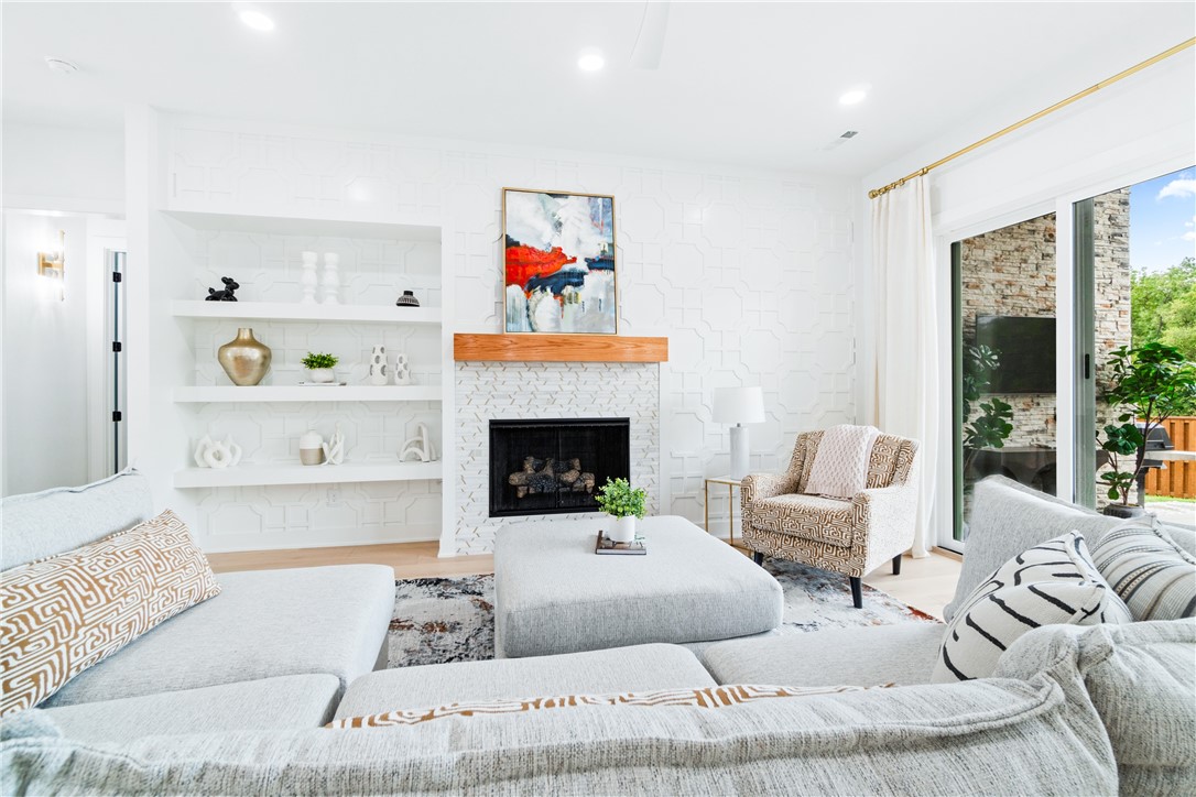 AURORA - Residential