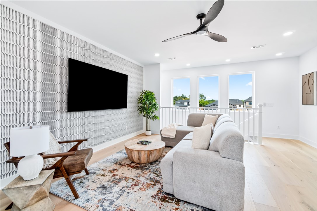 AURORA - Residential