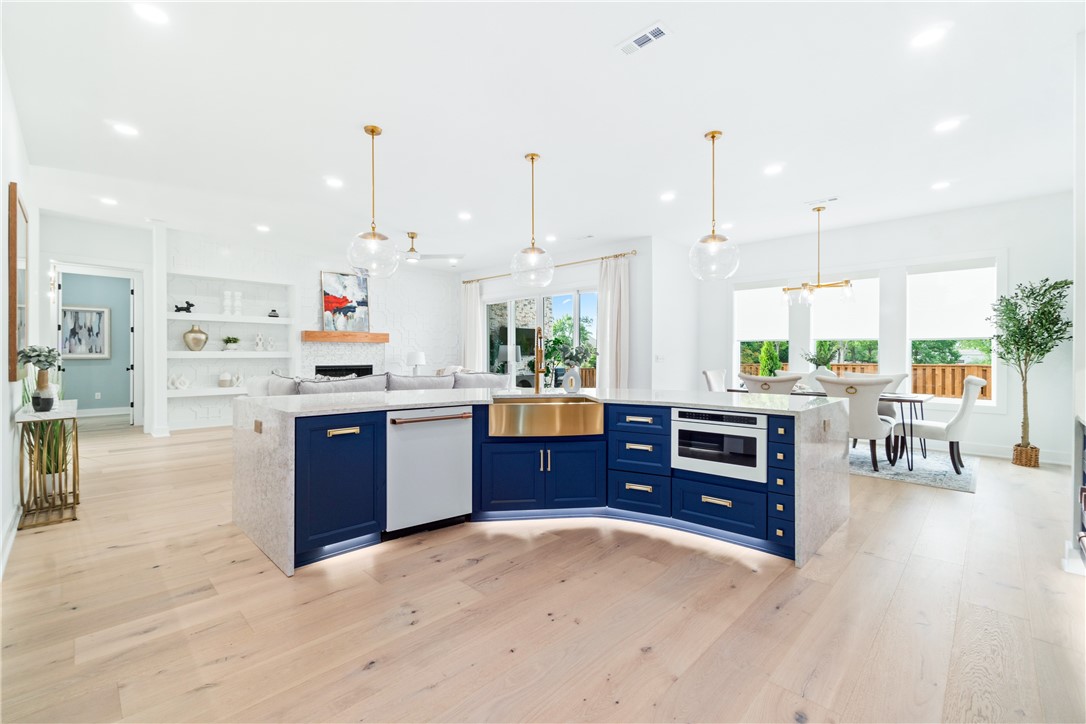 AURORA - Residential