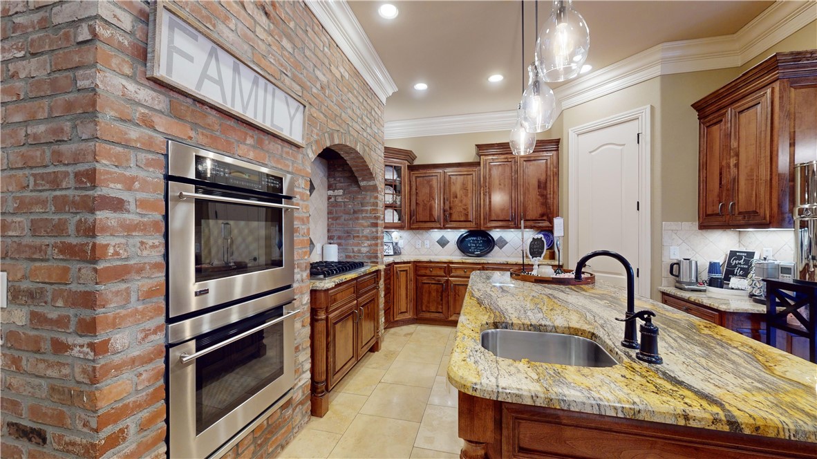 St Valery Downs Sub Cave Spgs - Residential