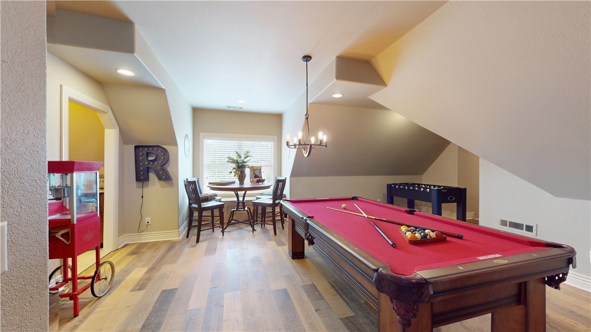 St Valery Downs Sub Cave Spgs - Residential