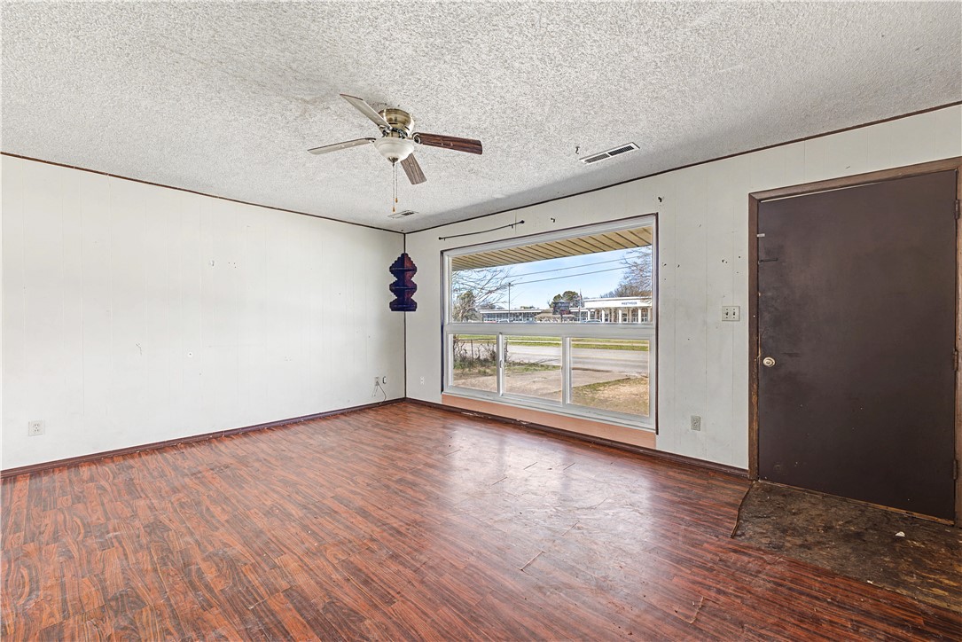 21730 Springdale Outlots - Residential