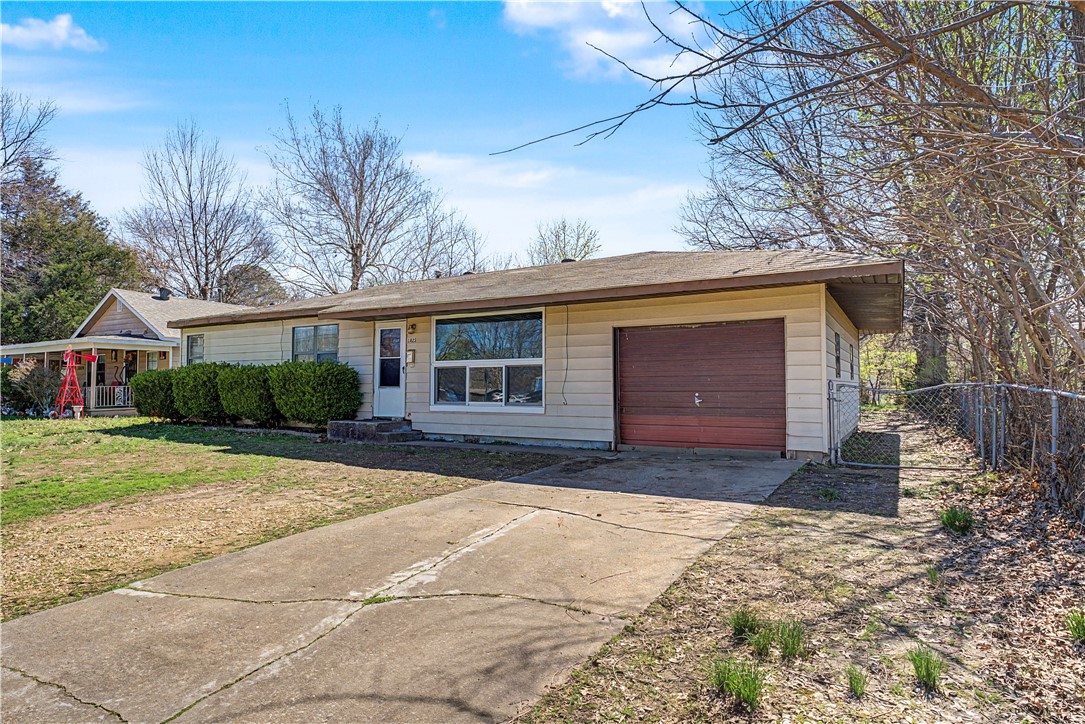 21730 Springdale Outlots - Residential