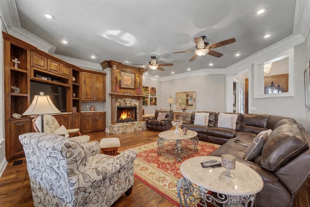 Estates At Brush Creek - Residential