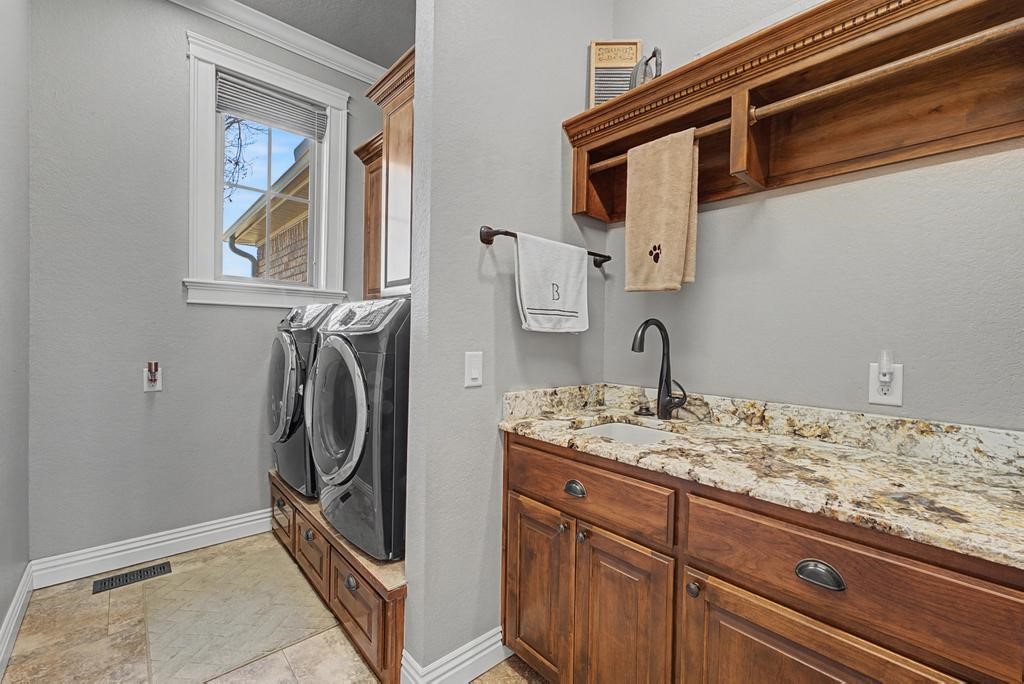 Estates At Brush Creek - Residential