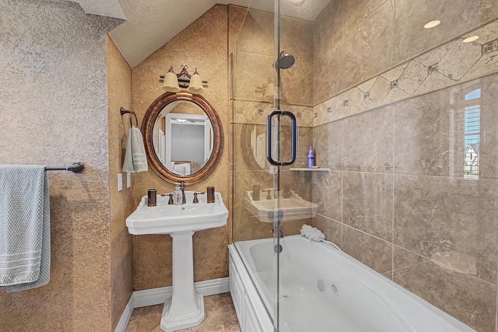 Estates At Brush Creek - Residential