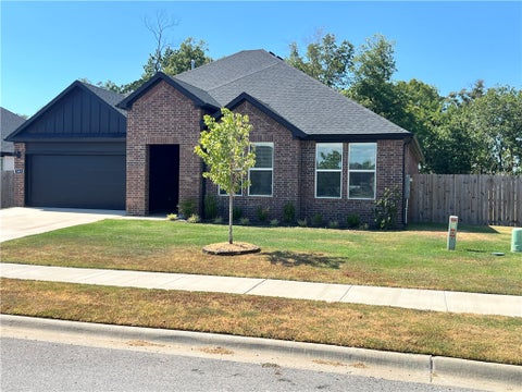 Photo of 522 W Branta Street, Farmington, AR 72730 (MLS # 1359061)