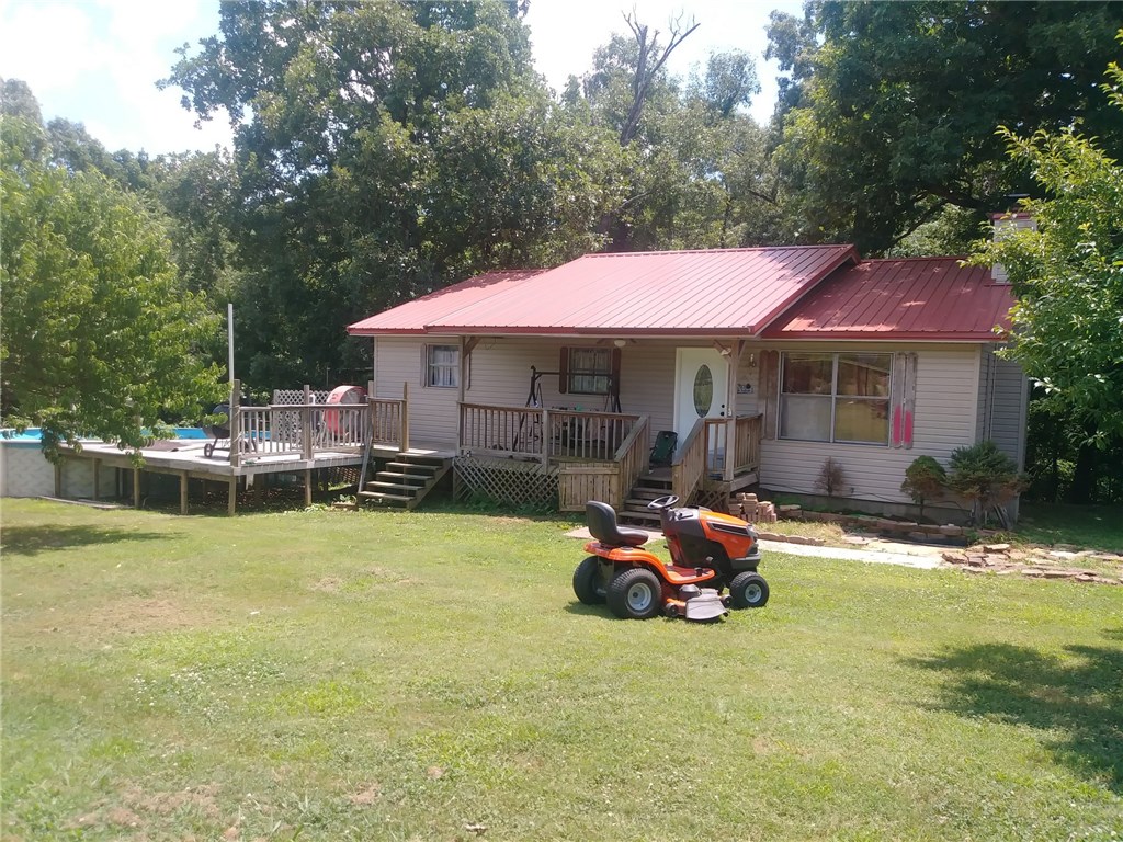 This house has plenty of front yard space as well as a finished basement that could be used as a fourth bedroom or bonus room and a new metal roof. Move in ready!!! Check out this property and make us an offer.