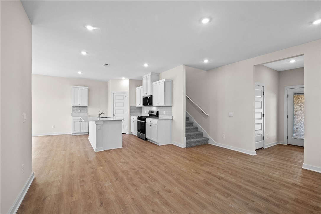 The Element, Phase 5 - Residential Lease