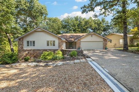 Photo of 7 Kenton Lane, Bella Vista, AR 72715 (MLS # 1361679)