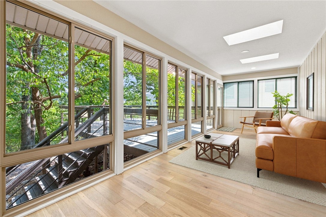 7 Kenton Lane