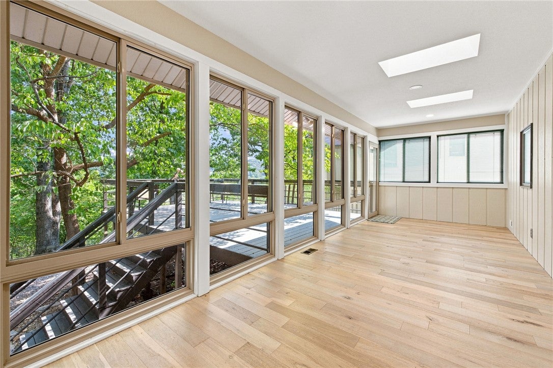 7 Kenton Lane
