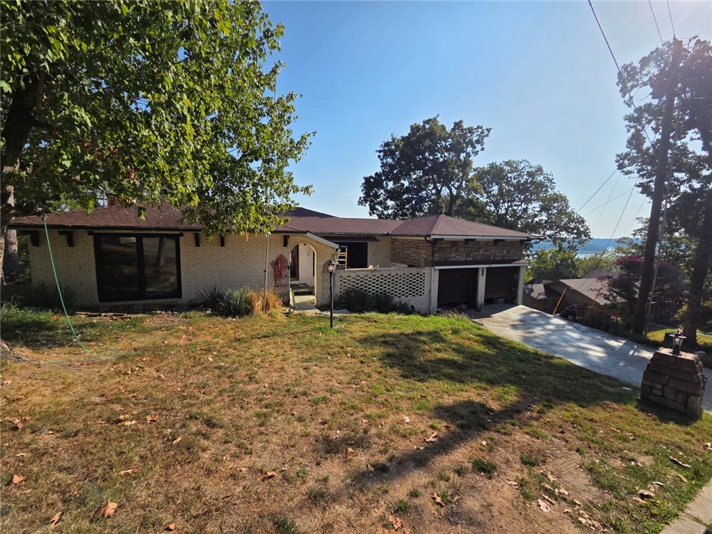 15530 Putman Road