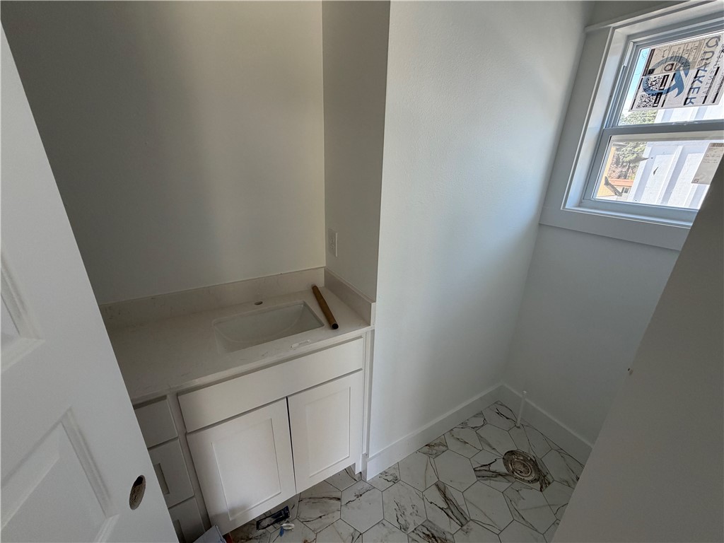 Ora & Sang - Residential Lease