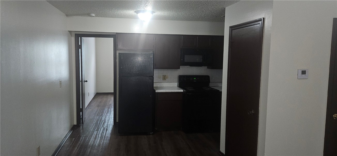 Archais-Bushnell - Residential Lease