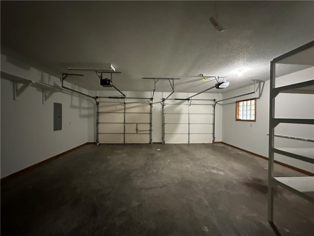 Lakeside Terrace - Residential