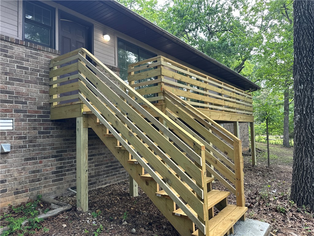 Lakeside Terrace - Residential