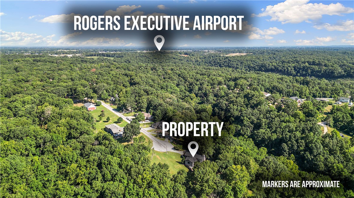 Twin Lakes Est - Residential