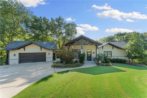 Photo of 1206 E Timber Top Drive, Rogers, AR 72756 (MLS # 1340062)