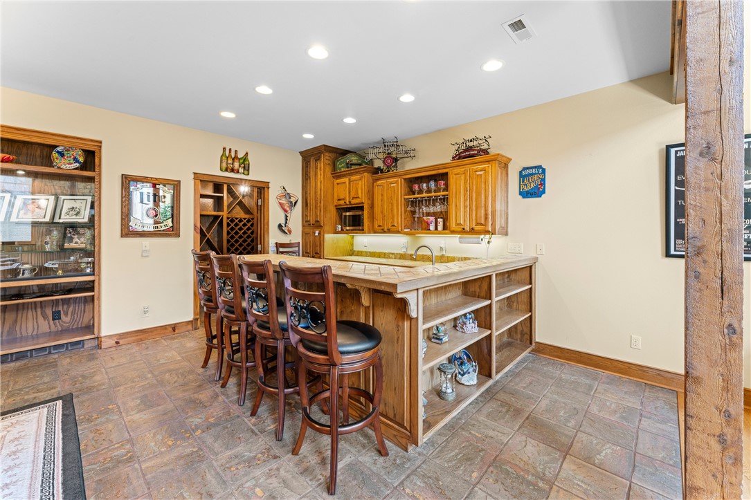 Twin Lakes Est - Residential