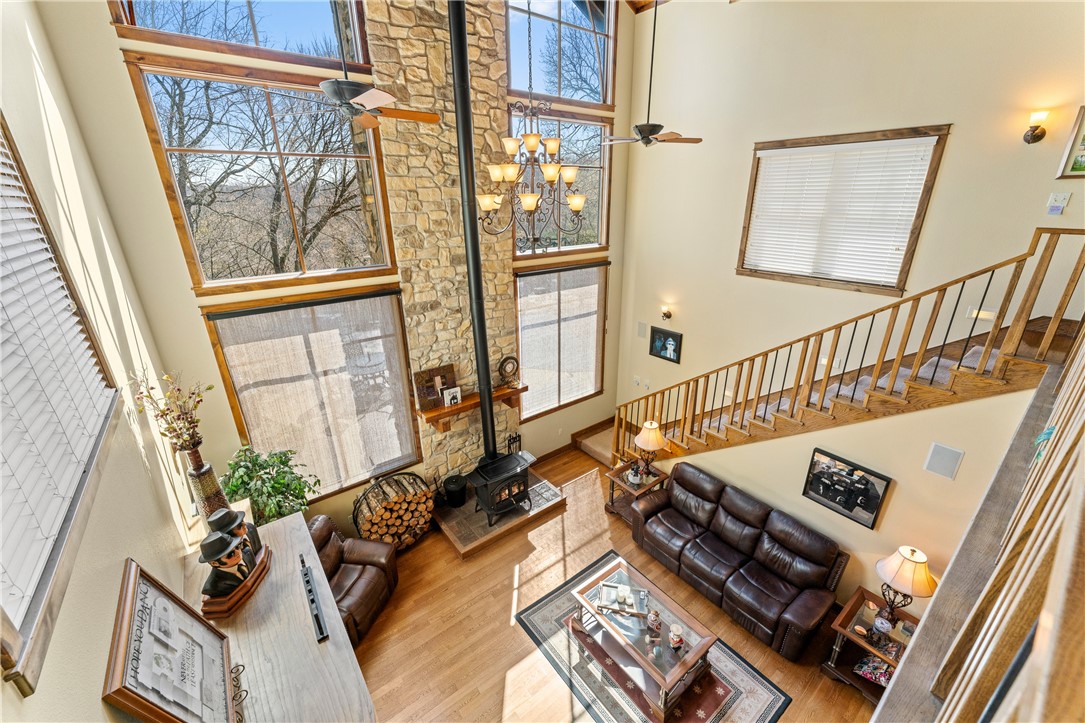 Twin Lakes Est - Residential