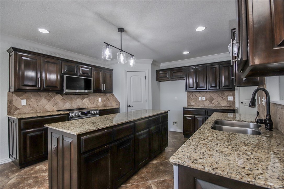 CORNERSTONE RIDGE PH I-BENTONVILLE - Residential