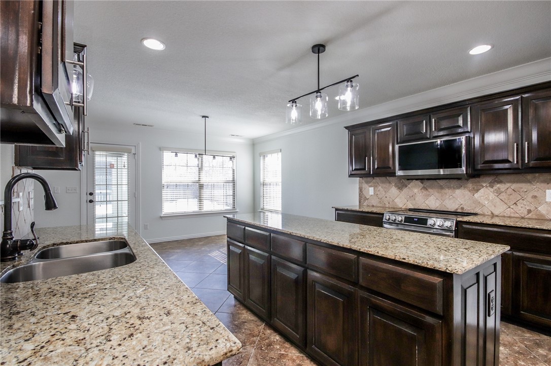 CORNERSTONE RIDGE PH I-BENTONVILLE - Residential
