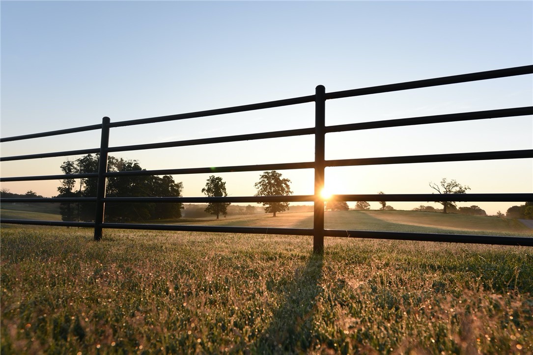 19-19-32-RURAL - Residential