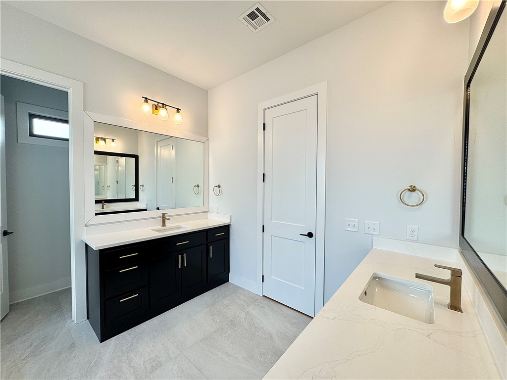 Aurora - Residential