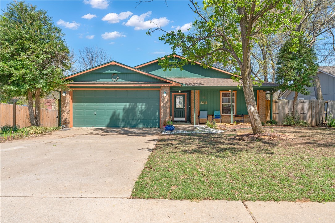 This cozy 3-bedroom, 2-bath home features an open floor plan with natural light throughout. The living room is perfect for relaxing, and the kitchen offers modern appliances and ample storage. The master suite includes an en-suite bath with a tub and shower combo, while two additional bedrooms provide flexibility for family or office space. Enjoy the screened porch for morning coffee or unwind on the large deck. Conveniently located near schools, dining, shopping, and entertainment, this home offers a perfect balance of comfort and convenience. Whether indoors or outdoors, you'll find the ideal space to relax and enjoy, making this home a wonderful choice for your next move.