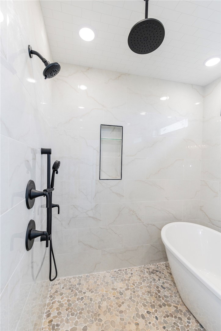 WALNUT GROVE SUB PH III-BENTONVILLE - Residential