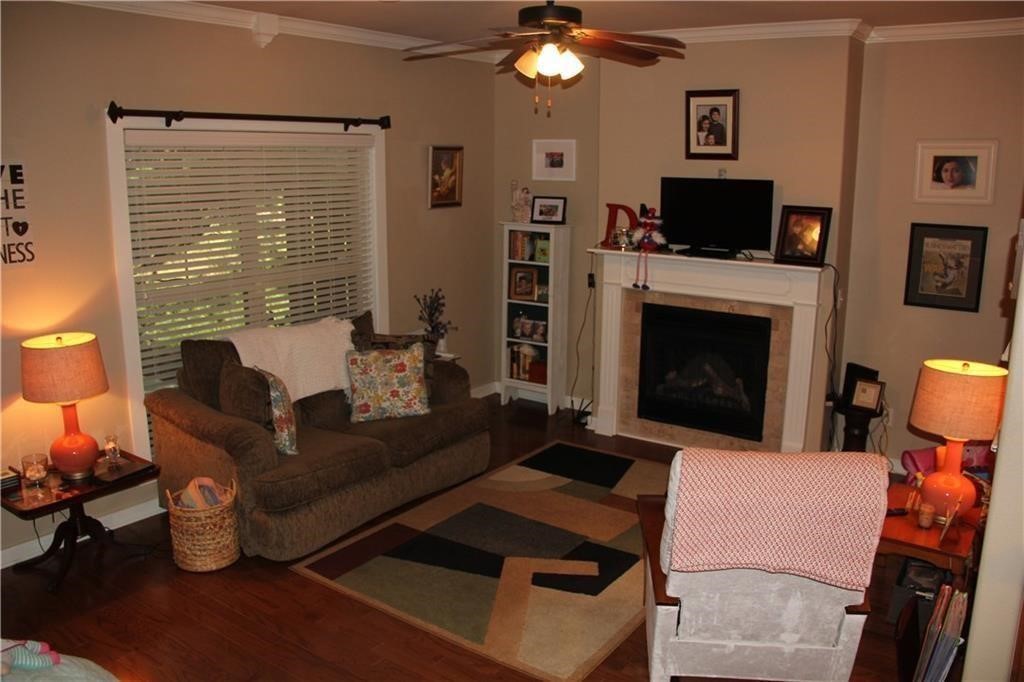 Grove At Chester Hills Hpr - Residential Lease