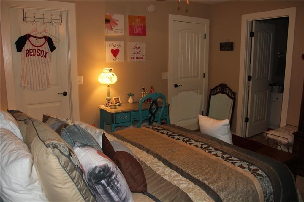 Grove At Chester Hills Hpr - Residential Lease
