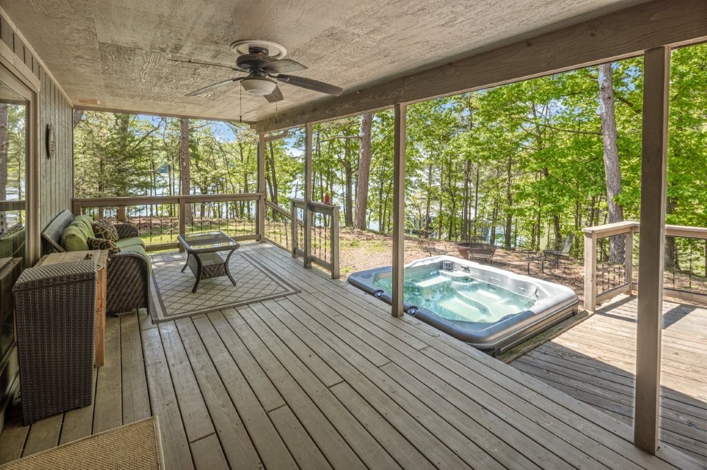 Piney Point Retreat Sub Rurban - Residential