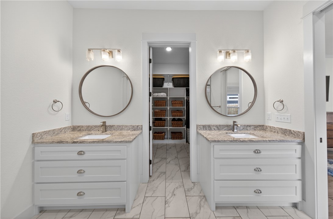 W A Burks Add Bentonville - Residential