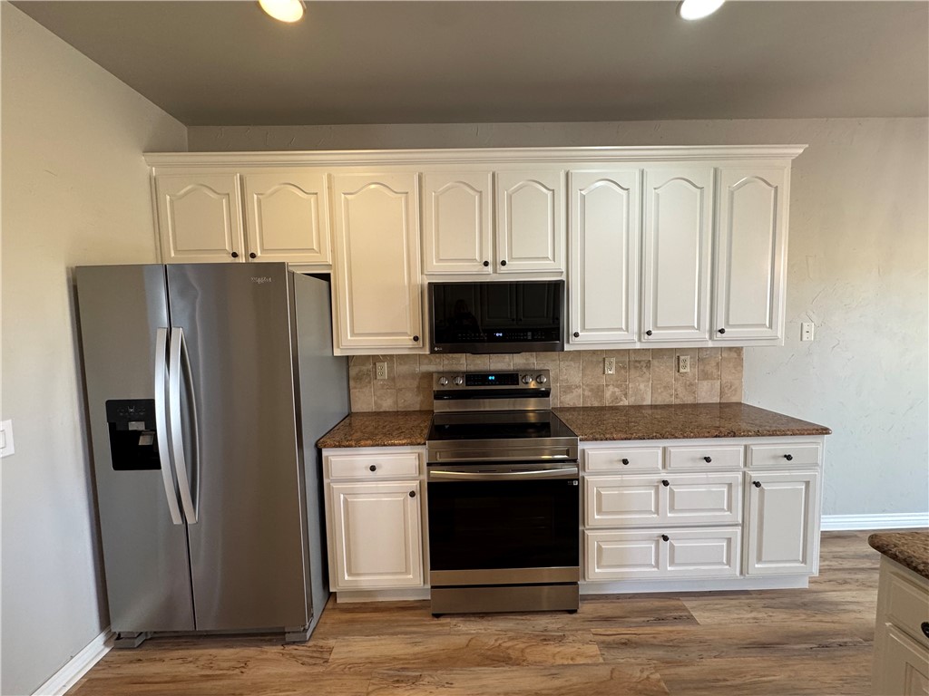 Center Point Park Unit Iii Lowell - Residential Lease